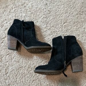 Sam Edelman Mari Black Burnished Suede Zip Ankle Booties - Women’s Size 7